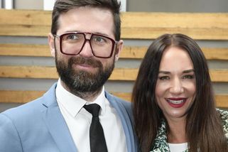 Sandra Nováková chtěla, aby manžel sundal plnovous. Výsledek? Východoněmecký pornoherec nebo masový vrah, píší lidé - Super.cz