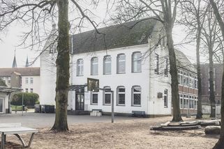 Hoď svačinu do koše, je ramadán, řekli o přestávce muslimští školáci německé spolužačce - Novinky