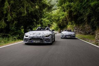 Mercedes testuje produkční AMG PureSpeed, roadster s nevšední ochranou posádky - Novinky