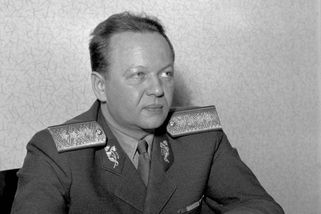 Tisíce řeholnic musely nastoupit na nucené práce do továren: Komunisté krutě zasáhli proti ženským klášterům