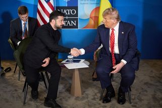 Trump a Zelenskyj zvažují „mega deal“ - Novinky