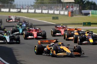 Mizerná kamera a čekání na sucho. Formule 1 si zahrává s trpělivostí fanoušků - Garáž.cz