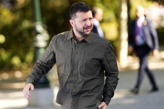 Na summit do Granady nečekaně dorazil i Zelenskyj. Evropské lídry žádal o „ochranný štít“ - Novinky