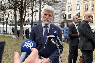 Pavel k obraně: Spojenci vidí kroky vlády. Česko jde proti proudu, nesmíme být černý pasažér