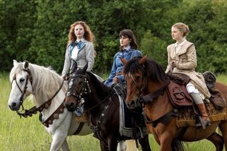 Recenze: Čím Tři princezny tak pobuřují? Chtějí se zavděčit všem - Seznam Zprávy