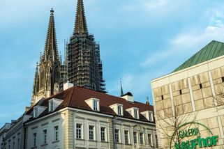 Islámské centrum hned vedle katedrály v historickém jádru Řezna? Lidé podepisují petici - Novinky