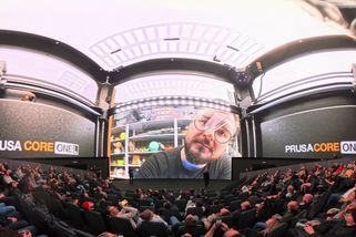 Průša poprvé propouští. Českému výrobci 3D tiskáren se nedaří plnit prodejní cíle