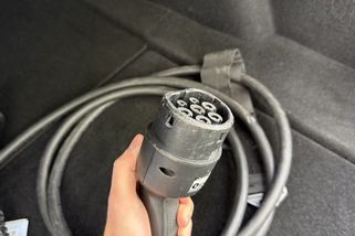 Průlom z Německa: Nový elektromotor má být až o 50 % levnější. Může zlevnit i samotné elektromobily a rozhýbat trh