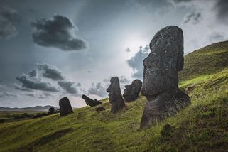 Akademik zkoumal pády civilizací. Potřebujeme dramatické změny, varuje - Novinky
