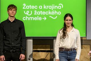 Žatec má kvůli ochraně UNESCO nové logo. Je v něm šipka i chmelové výhonky - Novinky