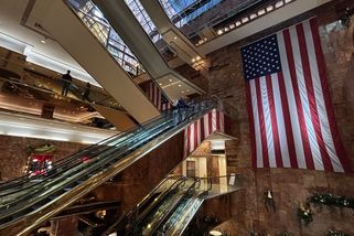 Trump rozbil americký vysavač na světové mozky. Šance se chtějí chopit jiní - Seznam Zprávy