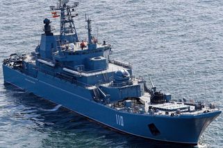 Kolem dánských vod krouží ruská válečná loď s vypnutým transpondérem - Novinky