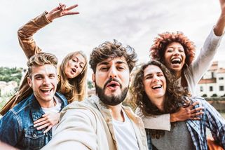 „Absolutně se nechápeme.“ Jak dvacátníci mění Česko - Seznam Zprávy