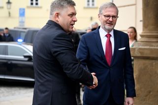 Já do Bratislavy nejedu, oznámil ministrům Fiala. Co se dělo za zavřenými dveřmi