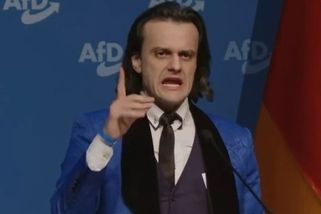 Satira, nebo extrém? Na akci AfD mluvil řečník s projevem ve stylu Hitlera - Seznam Zprávy