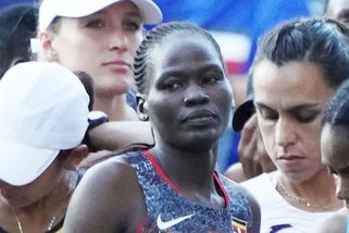 Ugandskou běžkyni po návratu z olympiády polil přítel benzinem a zapálil - Novinky