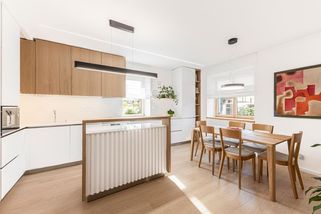 Srdce rodinného domu se po rekonstrukci projasnilo a bije s větší lehkostí - Novinky