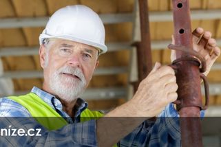 Předčasný důchod 2022. Kdy můžu jít a komu se vyplatí