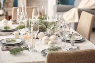 Tipy, jak prostřít na vánoční stůl - Proženy.cz