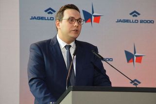 ČR chce nakupovat munici pro Ukrajinu mimo EU - Novinky