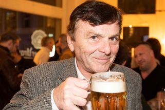Herec Pavel Trávníček slaví 70 let. Znáte jeho role i život? - Proženy.cz