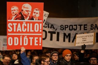 Demokracii nelze likvidovat.‘ Slováci znovu protestovali proti vládě, připojila se i další města