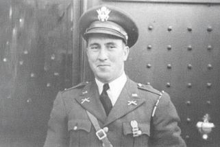 Nejvyšší pocta, neoznačený hrob: Kapitán Bianchi má zpět své jméno a neuvěřitelný příběh