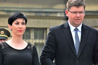 Bezdůvodně nejnenáviděnější žena v politice - Markéta Pekarová Adamová - Médium.cz