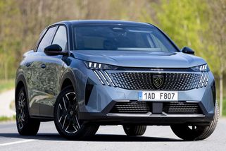 Test Peugeotu 3008 Hybrid: Skvěle vypadá, dobře jezdí - Novinky