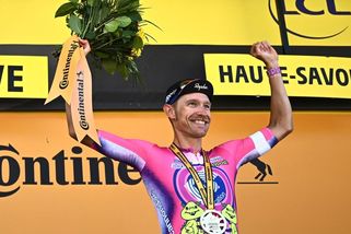 Co udělá covid v těle? Chytrý náramek vydal data o jezdci na Tour de France - Seznam Zprávy