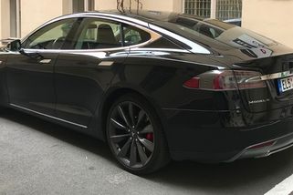 Víže, že už platí nová daň za každý ujetý kilometr? Autopůjčovny zdražují a turisté nemají na vybranou