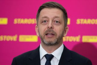 „Tomuhle svinstvu budeme bránit.“ Opozice chce zastavení novely o neziskovkách - Seznam Zprávy