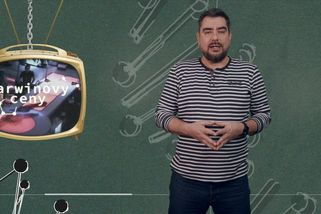 Fakír vzplál při riskantním kousku. Kamarád ho dorazil hořlavinou | Darwinovy ceny