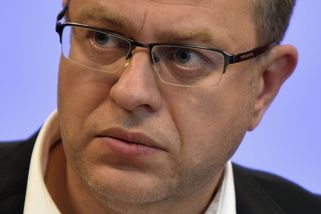 Tají Václav Moravec roky partnera? Moderátor je tajemný jako hrad v Karpatech - Médium.cz