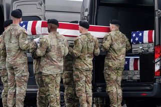 Válka v Íránu jako začátek konce NATO? Co Trump potřebuje k odchodu z aliance - Seznam Zprávy