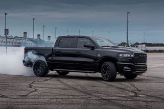 RAM vyslyšel kritiku a vrátil do nabídky poctivou V8. Reakce trhu překvapila i ostřílené Američany - Garáž.cz