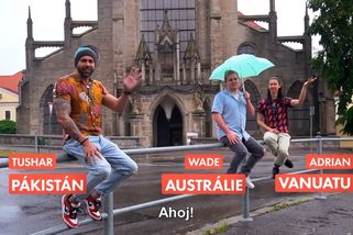 Pákistánec, Vanuaťan a Australan poznávají české památky! Budete překvapeni, co je zaujalo nejvíce | Jak nás vidí svět