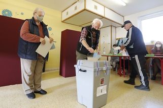 Hlasy ve volbách se poprvé přepočtou podle nových pravidel - Novinky