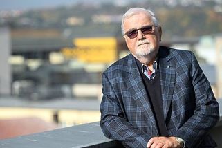 Jaroslav Hanák: Za to, že nejdeme nahoru, může stát. Máme slabé politické elity