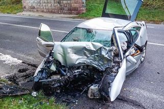 Další tragédie na „silnici smrti“, zemřela 21letá Laura. Auto si koupila teprve nedávno