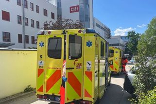 Pyrotechnici prohledávají střední školu v Kroměříži - Novinky