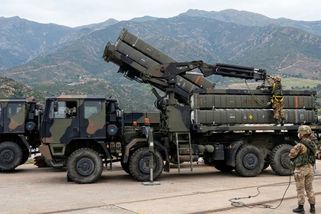 USA varují EU a naznačují tvrdý protiúder: Co se skrývá za „Buy European“