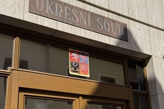 Točil videa z opuštěných objektů a pak je měl vykrádat. Známého youtubera stíhají na Tachovsku - Novinky