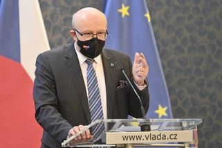 Válek: Na opětovný nárůst epidemie covidu nemají Ukrajinci vliv