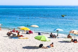 Za málo peněz hodně muziky. Někteří Češi našli ráj, který je cenově baví víc než Chorvatsko nebo Řecko