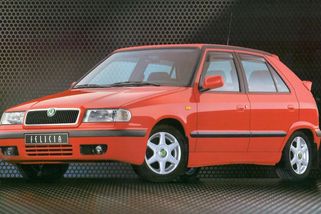 Kolik před 23 lety stála Fabia Combi a jak moc se připlácelo za navigaci? Vyzkoušejte si náš kvíz - Garáž.cz