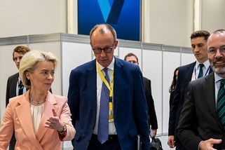 Leyenová slábne. Němci i Poláci tlačí a Evropa se mění - Médium.cz