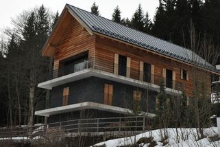 Rezidenci exmanažera ČEZ hrozí demolice - Novinky