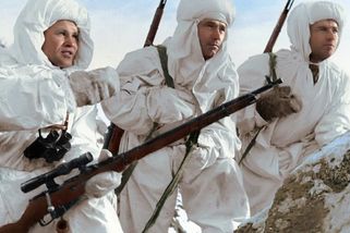 Jak střílí odstřelovačská puška Vasilije Zajceva? Smrtící zbraň si oblíbil i nebezpečný Fin