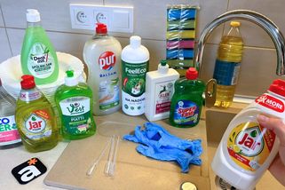 Test 9 prostředků na nádobí z drogerie a supermarketu: Čechy to překvapí, Jar utrpěl porážku